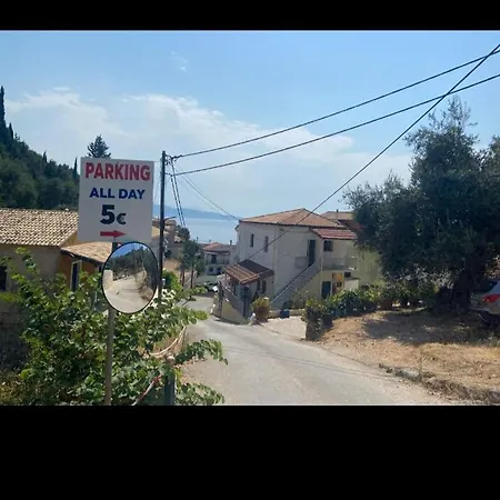 Daire Mandraki House Upper, 100m From Kaminaki
